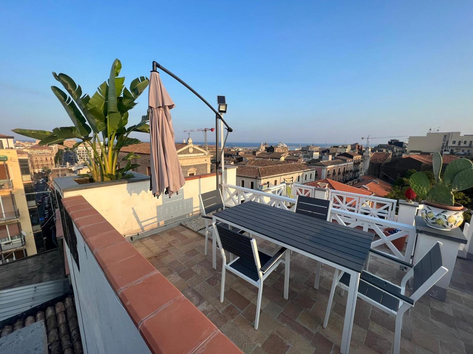 Appartamento La Terrazza Sul Cielo Aeroporto di Catania Fontana Rossa Esterno foto
